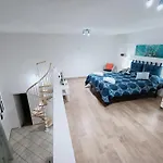 A Casa E Cardetella